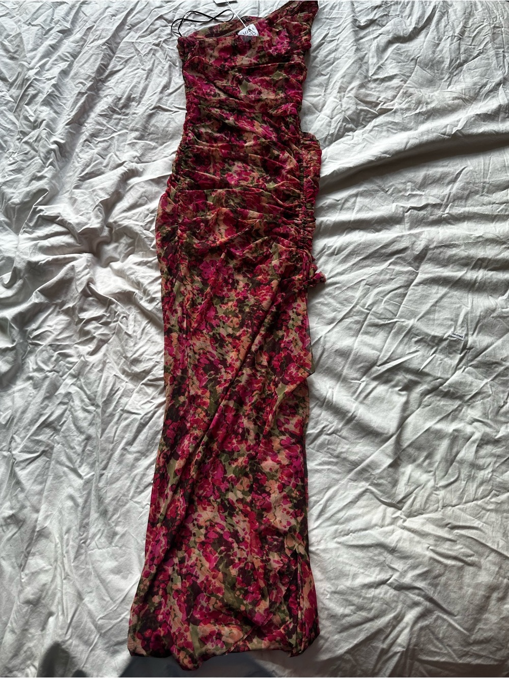 MISA Los Angeles Romantic One Shoulder Ruched Maxi Dress Floral Pink XXS - Picture 3 of 13
